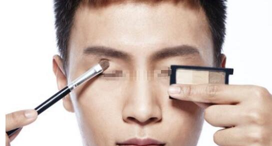 男生需要化眼妆吗 韩国男团眼妆画法教程 