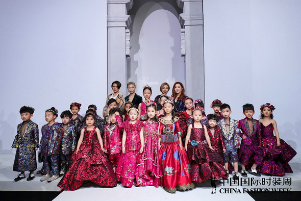 探寻西西里的美丽传说，2019 Flower Nine 三大新品系列中国国际时装周发布