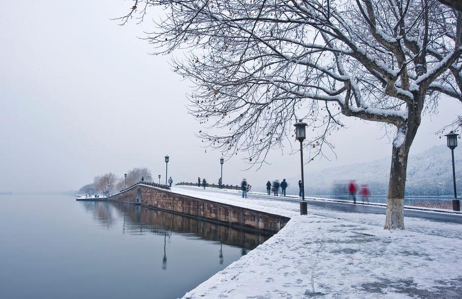 断桥残雪是什么？西湖十景之一浙江迎来2018年首场断桥残雪