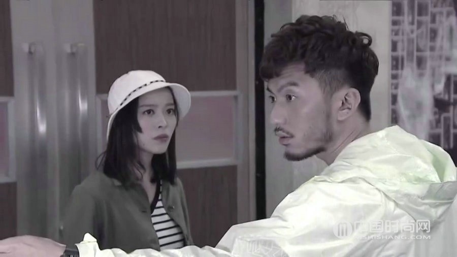 2018tvb港剧栋仁的时光第1集剧情：栋仁突然心脏停顿 敏琦经过即为他急救 ​