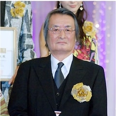 山崎努 