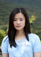 汤嬿