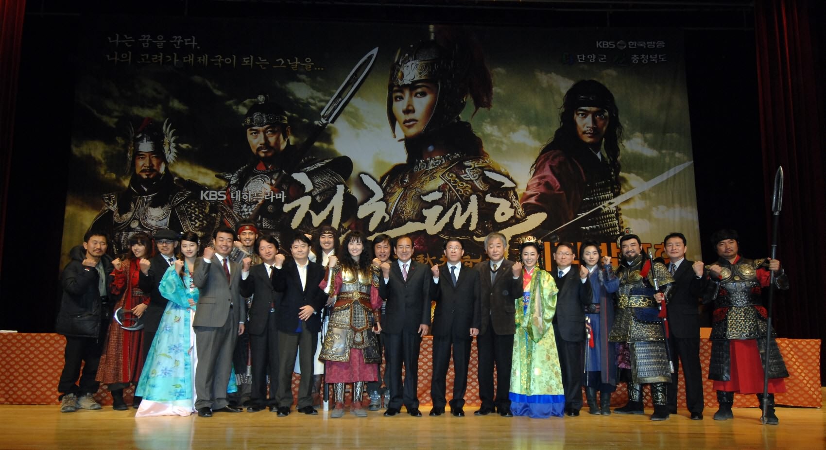 http://www.mshishang.net/pics/default/download/17014278e140e95750f459d54ddbda76.jpg