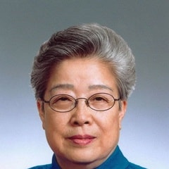 黄惠英