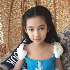 黄婧纯