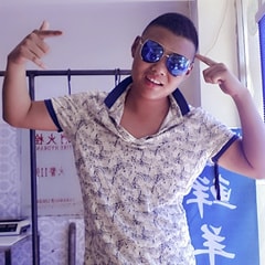 MC伦鹏