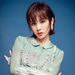 王子文 