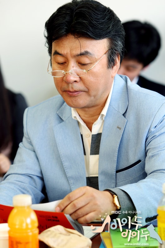 http://www.mshishang.net/pics/default/download/4bea2a4148e52065335d4307afa3d41d.jpg