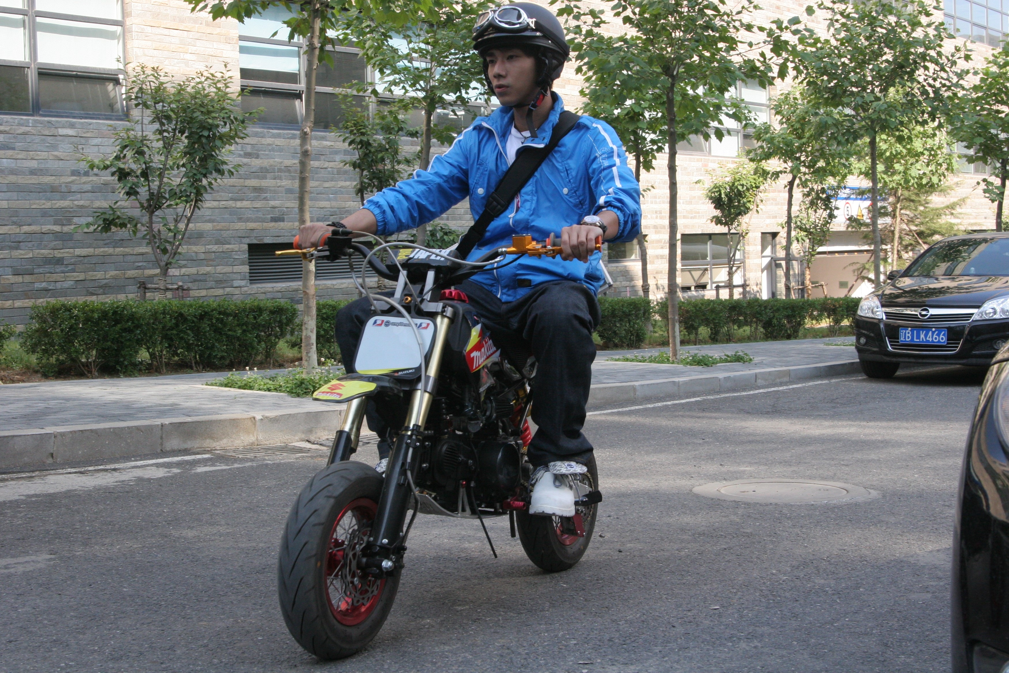 http://www.mshishang.net/pics/default/download/61b65aeae5d9191e73d8b202f7f0d534.jpg