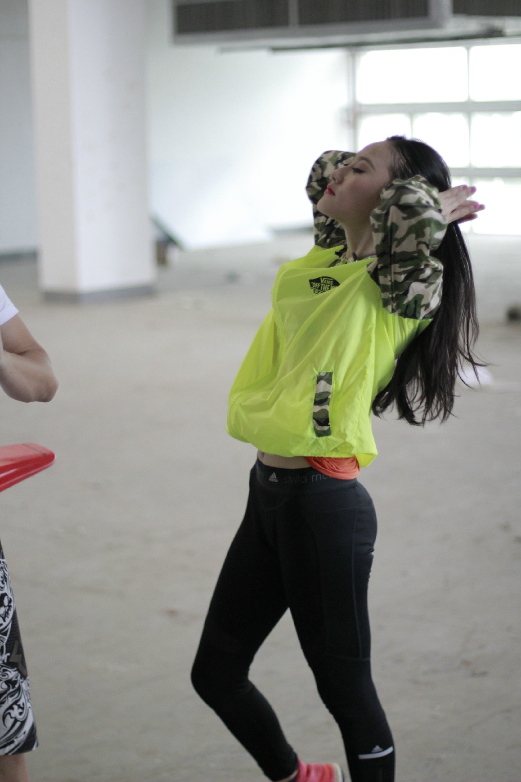 http://www.mshishang.net/pics/default/download/643691355a5aa5cf46507176038e4654.jpg