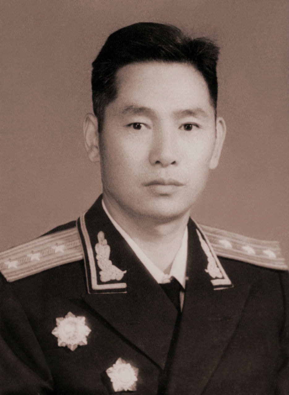 http://www.mshishang.net/pics/default/download/736578a3b994f18ade4ef92e83504247.jpg