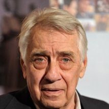 菲利浦·贝克·霍尔Philip Baker Hall