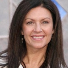 温迪·古逊Wendy Crewson