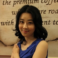 李梅梨 