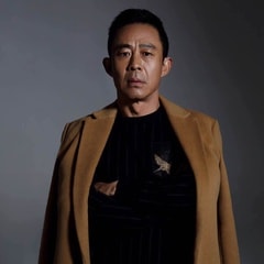 侯勇 