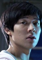 小出惠介