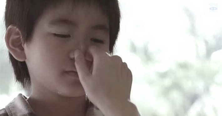 《泪光闪闪》影片截图