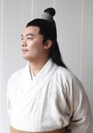 南荣趎