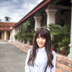 赵露