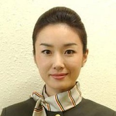 吴娟受 