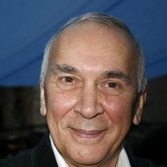 弗兰克·兰格拉Frank Langella