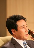 卢英国