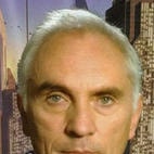 特伦斯·斯坦普Terence Stamp