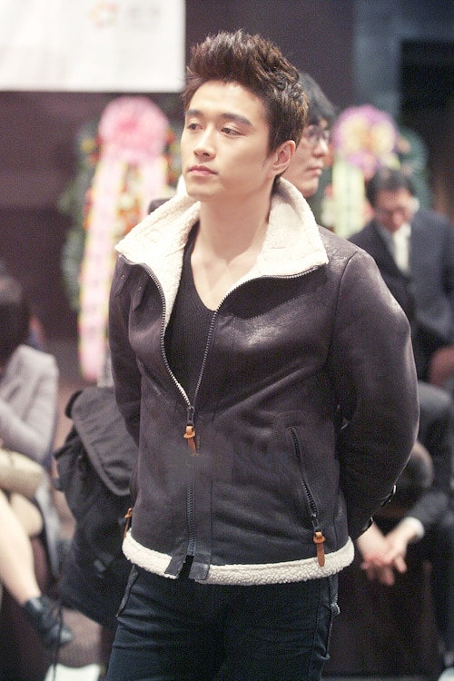 http://www.mshishang.net/pics/default/download/e90904a9180bfea32a38b0a54536ab82.jpg