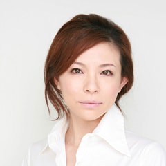 秋山菜津子 
