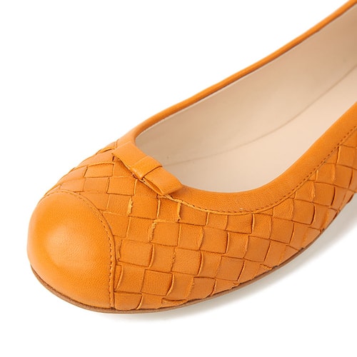 Bottega Veneta/葆蝶家 女士简约休闲平跟鞋