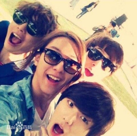 CNBLUE 生活照 2