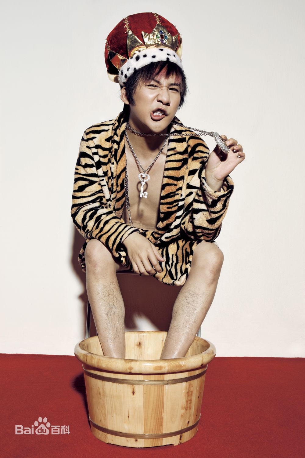 http://www.mshishang.net/pics/star/pic/06dd573072bf2f1fce764ce6f177f70e.jpg