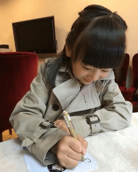 http://www.mshishang.net/pics/star/pic/0af48f267cd4918e6099c21f1aa6b50f.jpg