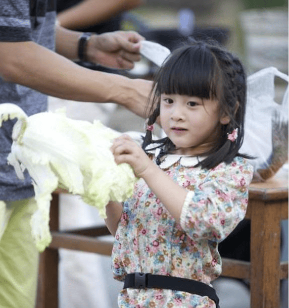 http://www.mshishang.net/pics/star/pic/0b7f5f496754cd400e544610b5ad33a7.jpg