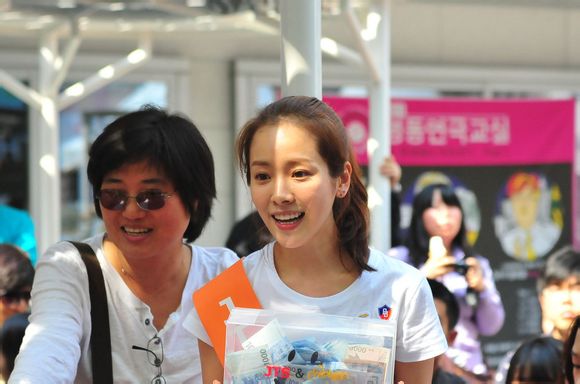 http://www.mshishang.net/pics/star/pic/0d7fa4a5146e6a52dabb49e4107ce306.jpg