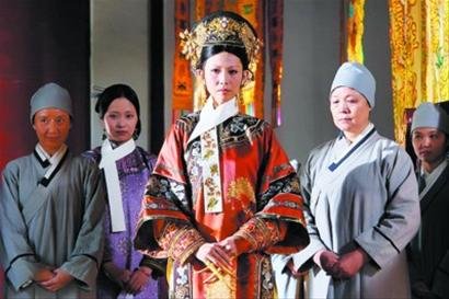 蔡少芬 甄嬛传饰演皇后 16