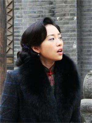 //www.mshishang.net/pics/star/pic/0e6b2944872400ce44734a8e329d1cd4.jpg