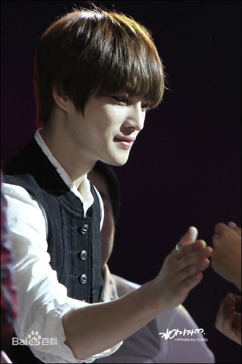 http://www.mshishang.net/pics/star/pic/11e1cde43f61712644dbad81cdfe5ac8.jpg