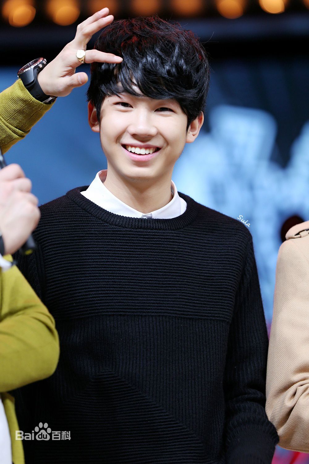 http://www.mshishang.net/pics/star/pic/14326bc3c17e42c17349ff1335cf79be.jpg