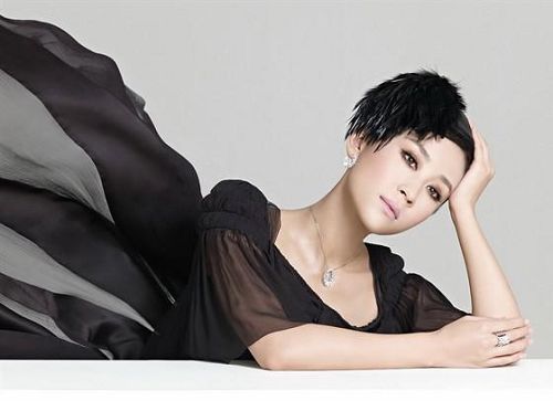 http://www.mshishang.net/pics/star/pic/1638465e616bc903884ea0162696d95e.jpg