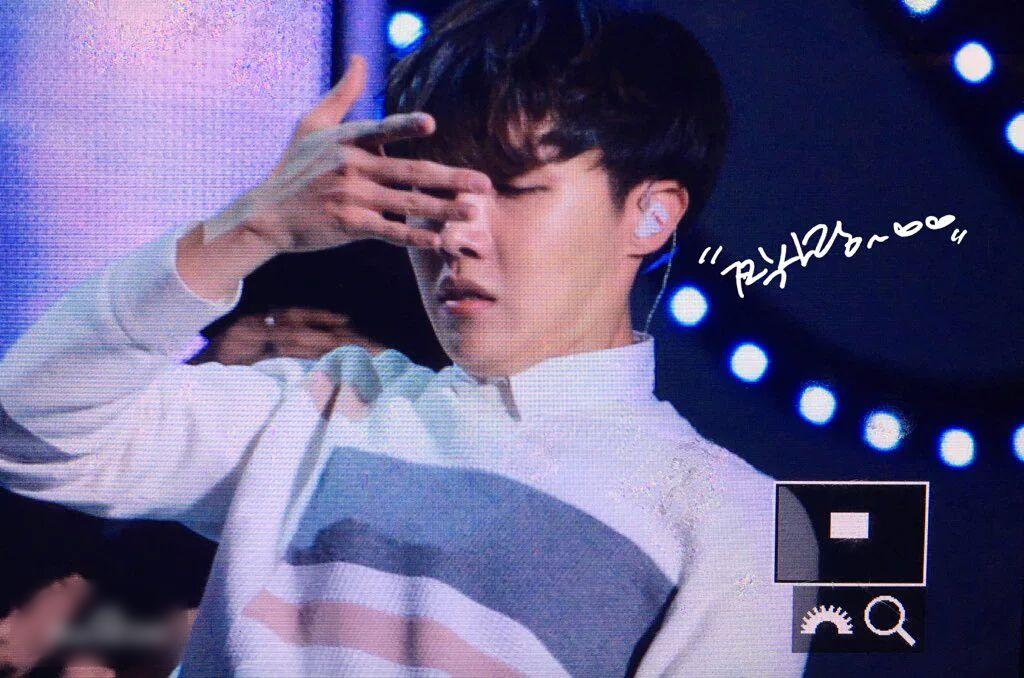 郑号锡 舞台上的J-Hope 5