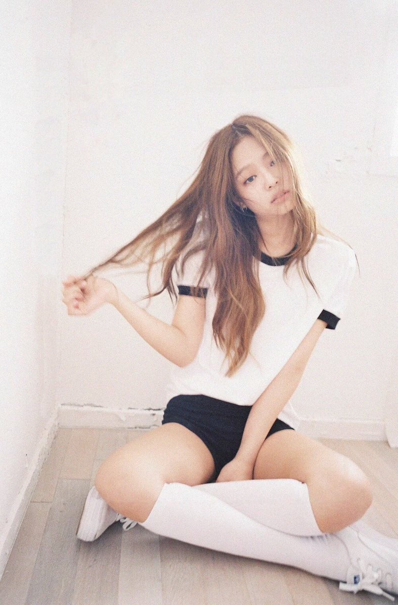 BLACKPINK JENNIE 1