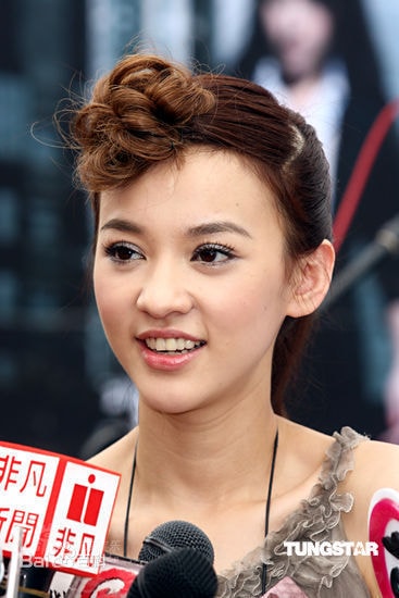 //www.mshishang.net/pics/star/pic/1a664ce0809e78509188b15ff10e4e40.jpg