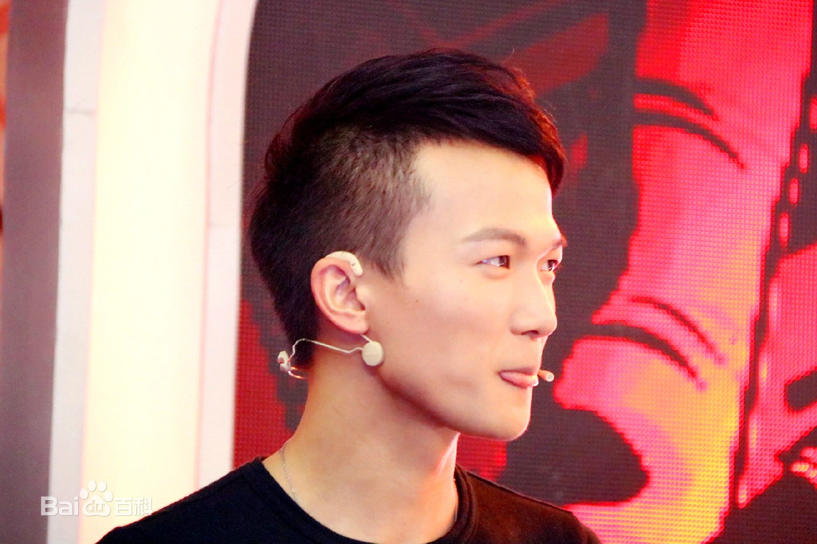 http://www.mshishang.net/pics/star/pic/1ab8ef1abe41eb5fbca7f9d0d0909c77.jpg
