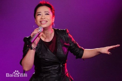 //www.mshishang.net/pics/star/pic/1e2b23159a63fb000cd5aeafc2eba8ee.jpg