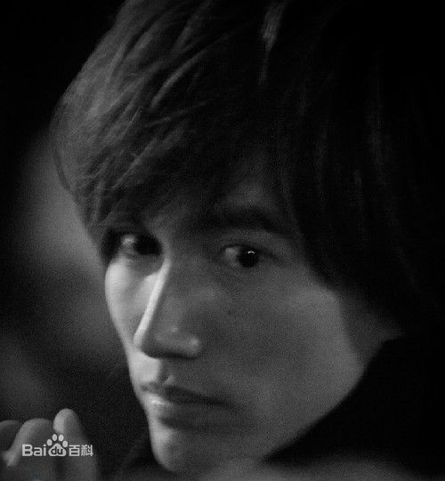 http://www.mshishang.net/pics/star/pic/2269d4b65ce19b202a93bb3a252f23ac.jpg