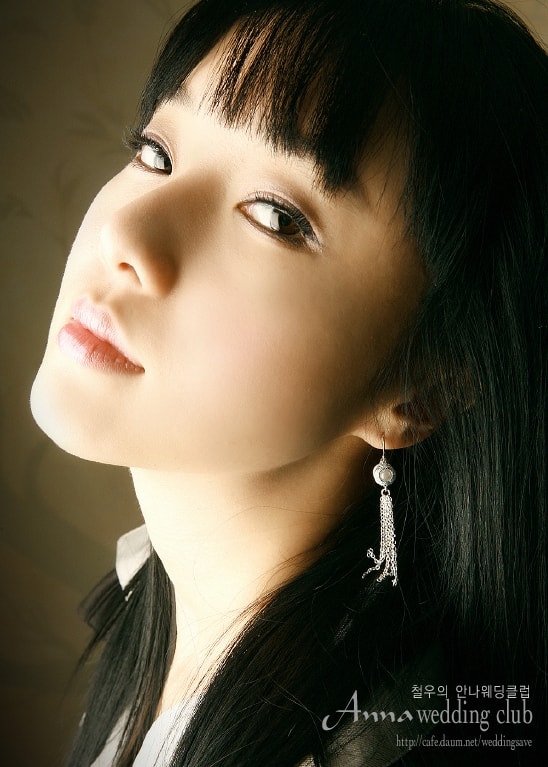 //www.mshishang.net/pics/star/pic/22b3524b0c3fe345e077dd7f270be83e.jpg
