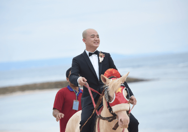 http://www.mshishang.net/pics/star/pic/27d4a4b24fa53a88bd645e077fb44fd1.jpg