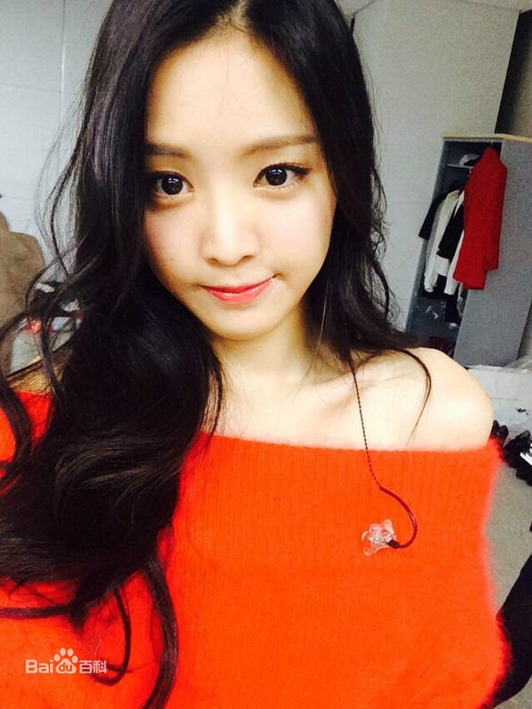 http://www.mshishang.net/pics/star/pic/28111756aede3fbad3b1fef4b9c529a1.jpg