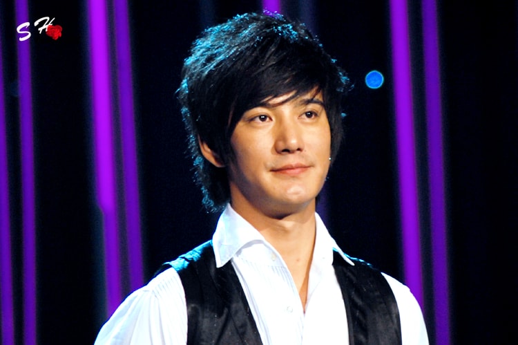蒲巴甲 2008.11.22我要上学太原站 13